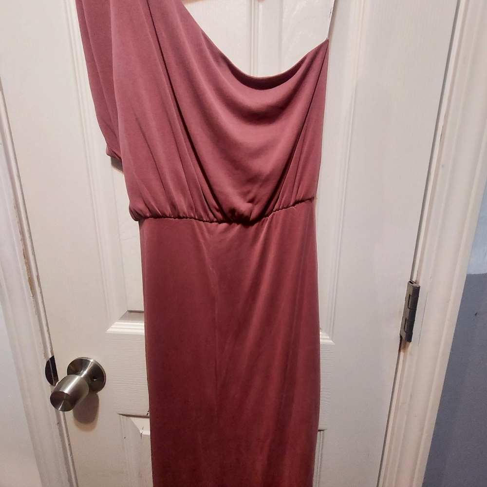 Lulu's Chic One-Shoulder Dress in Dusty Rose